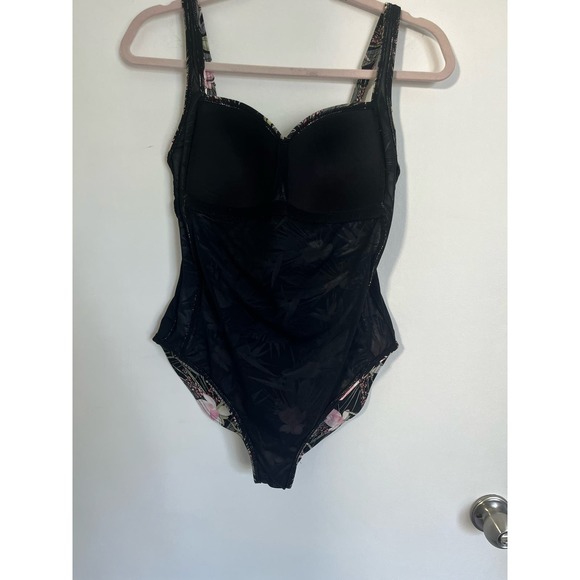 Nip tuck Women's Floral Black Ruched Bodice One Piece Swim Bathing Suit - US 8 - Picture 4 of 6